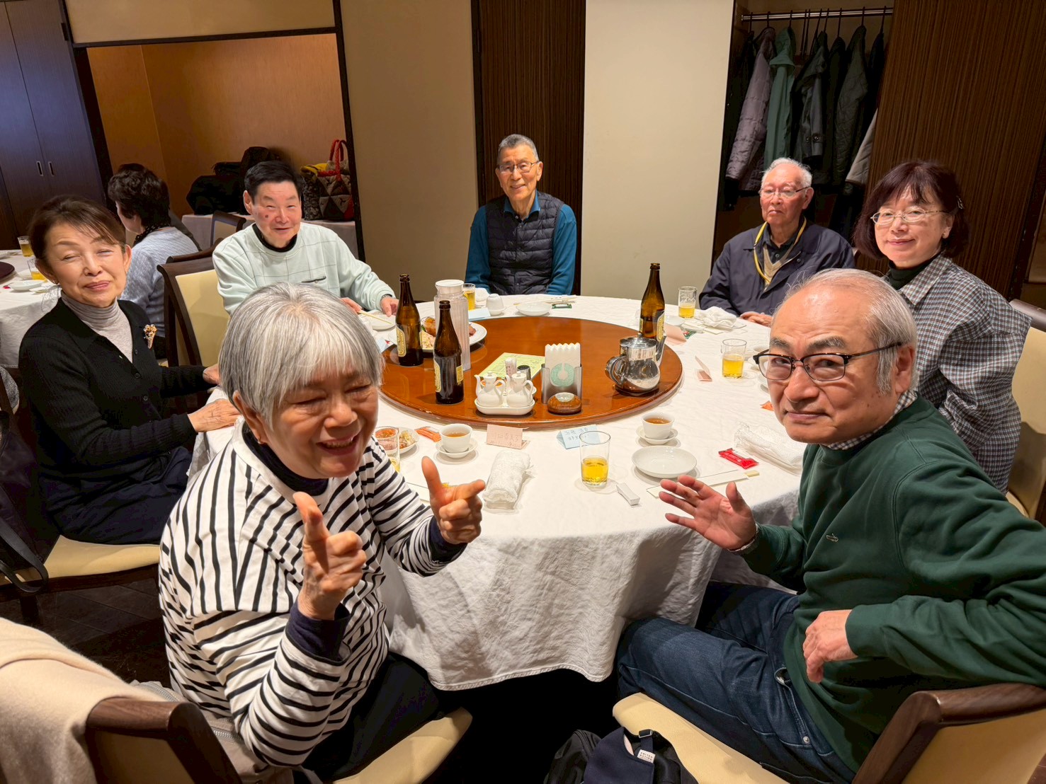 楽しそうに歓談する皆様